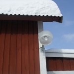 Pärkän hevostalli etupihalta kuvattuna